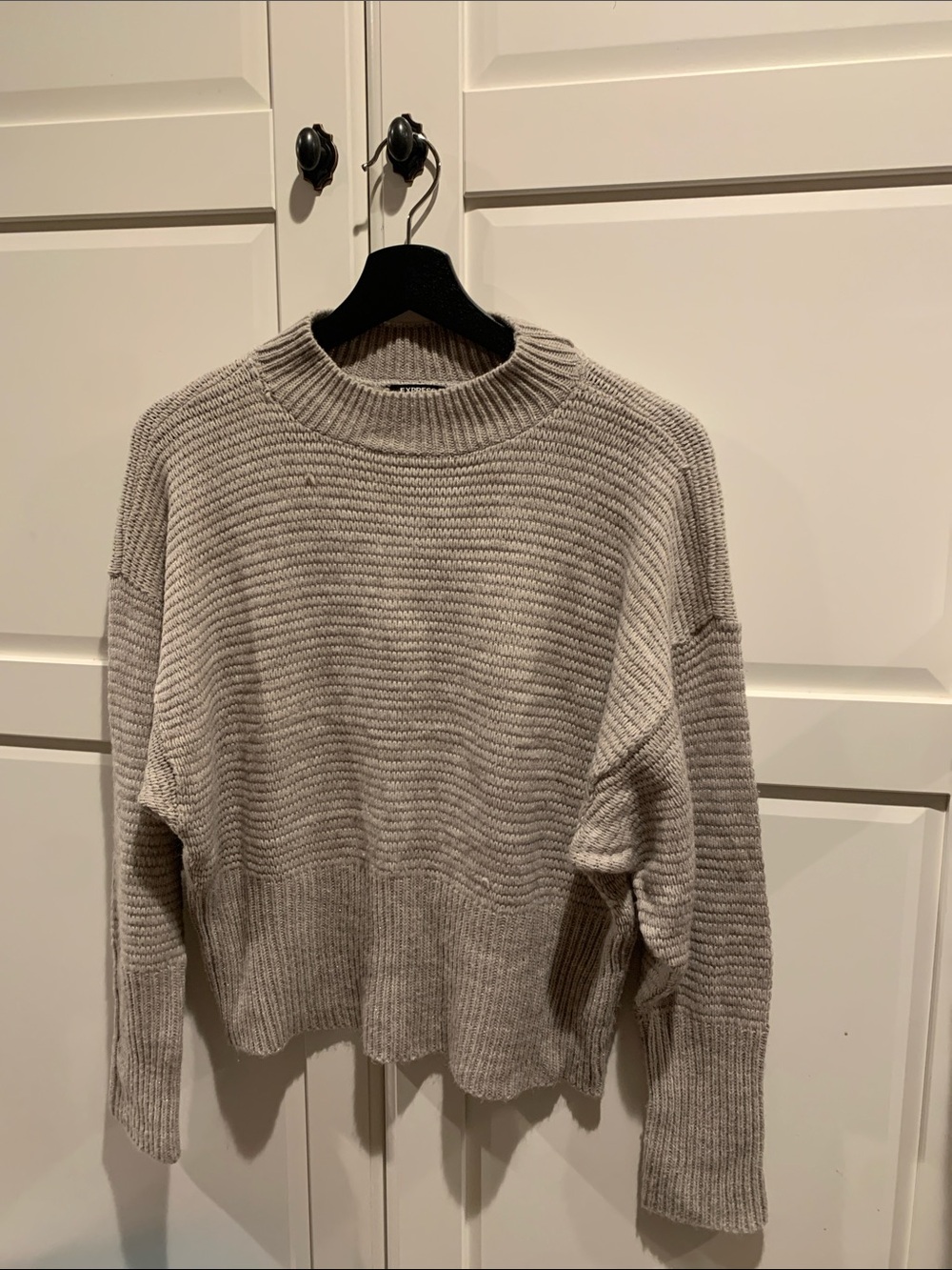 Express Cozy Ribbed Crewneck Sweater - Light Gray